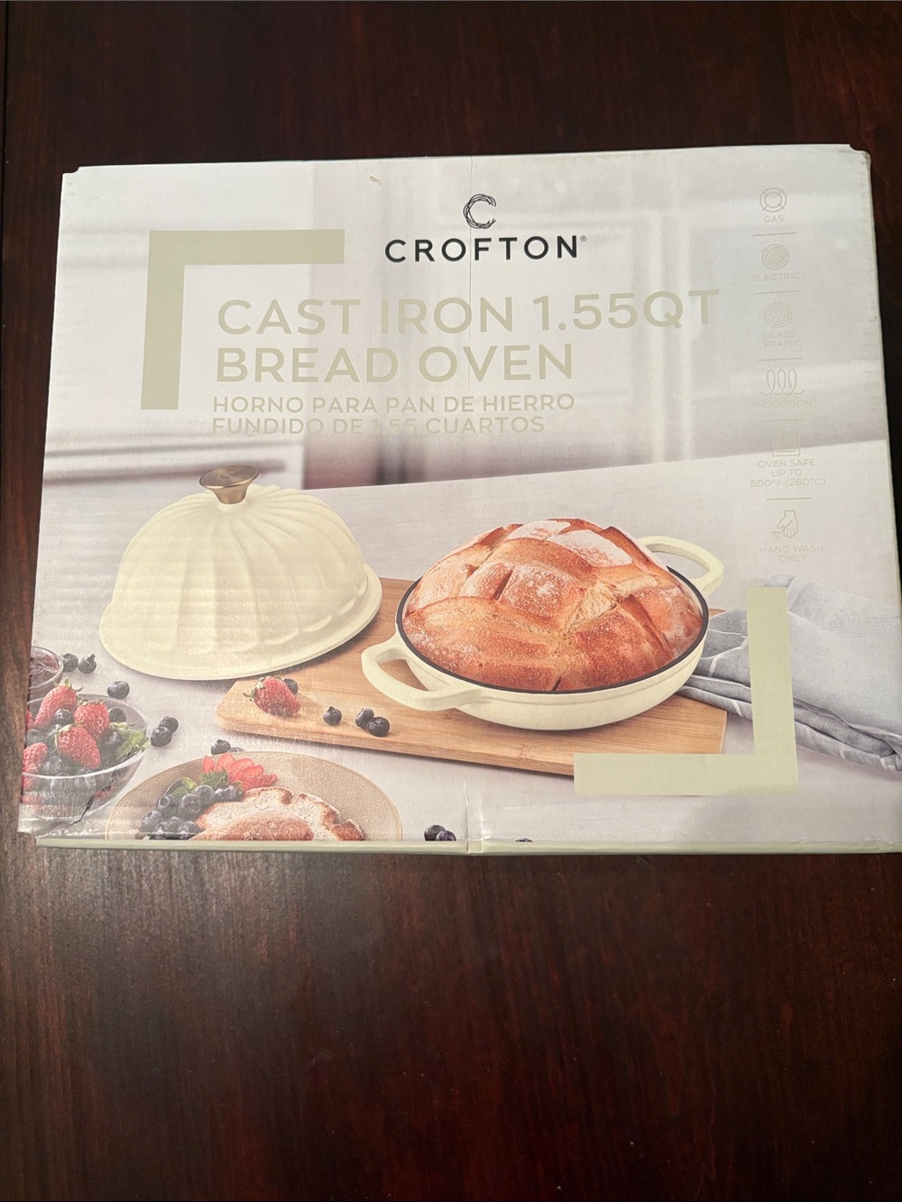 Crofton Cream Cast Iron 1.55QT Bread Oven with Dome Lid